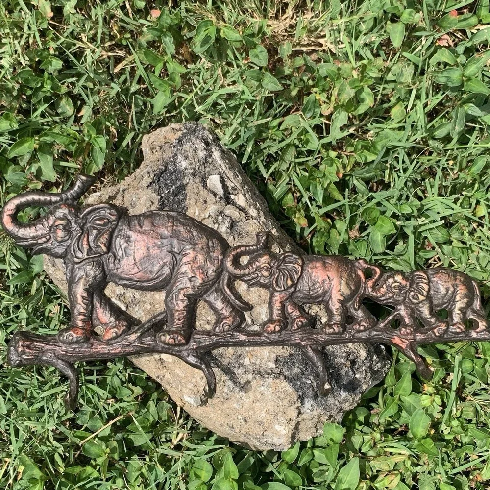 Vintage Brass Elephant Parade Key Holder Rack Wall Mount TrunkUp Good Luck Decor